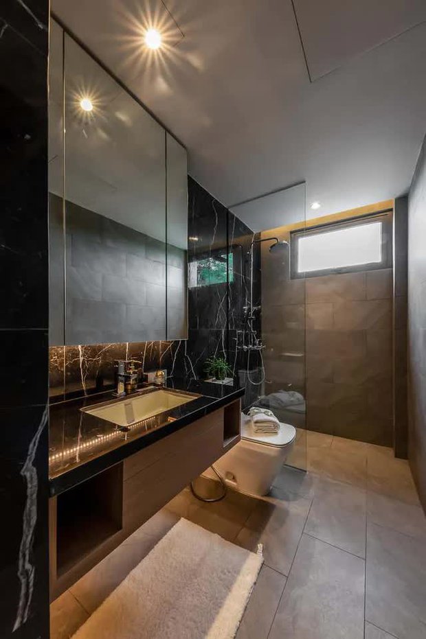 Biệt thự hơn 300m2, tốn gần 8 tỷ với thiết kế sang trọng, view có hồ có vườn thoáng mát-11