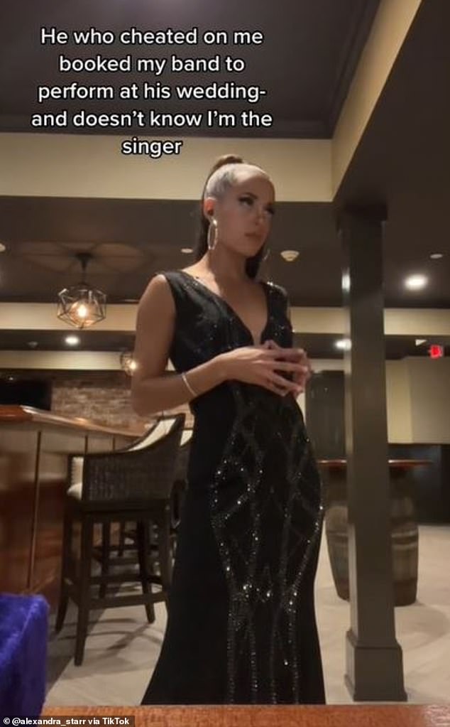 Hẹn hò và sống cùng nhau hơn 5 năm nhưng anh lại kết hôn với người phụ nữ khác chỉ sau một năm-1