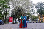 Cung đường hoa vàng nổi nhất Hà Nội thu hút đông người chụp ảnh, check-in-13