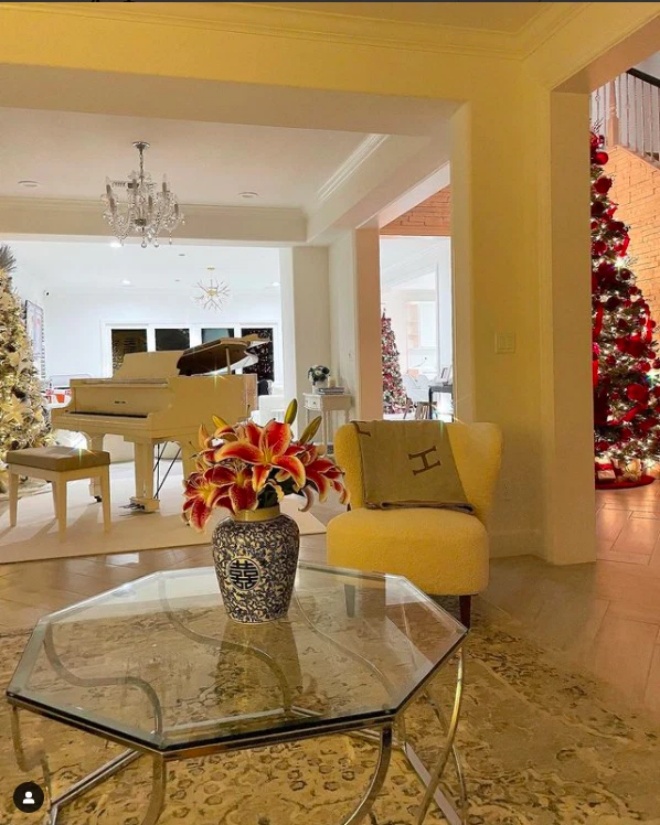 Cận cảnh biệt thự bạc tỷ giữa trời Tây mới được chồng tặng của hoa hậu số hưởng nhất showbiz Việt-14