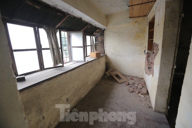 Chính quyền nói chung cư cũ nguy hiểm, người dân bảo nghiêng bền vững-9