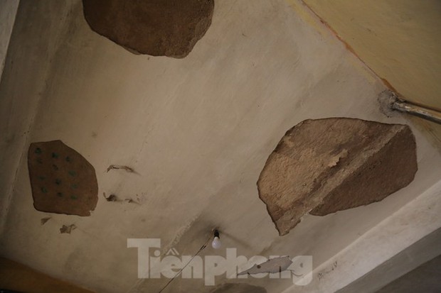 Chính quyền nói chung cư cũ nguy hiểm, người dân bảo nghiêng bền vững-10