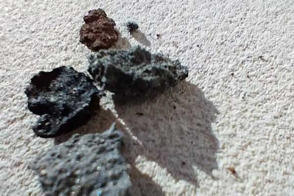 Thiên thạch liên tiếp rơi xuống Trái đất: Điều gì đang xảy ra?-1