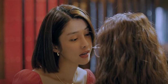 Nữ chính phim Việt độc hại, xấu tính trên giờ vàng-10