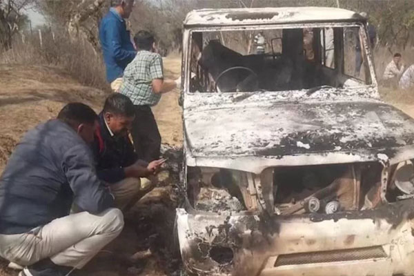 Thi thể cháy đen và nghi án trộm bò rúng động Ấn Độ-1