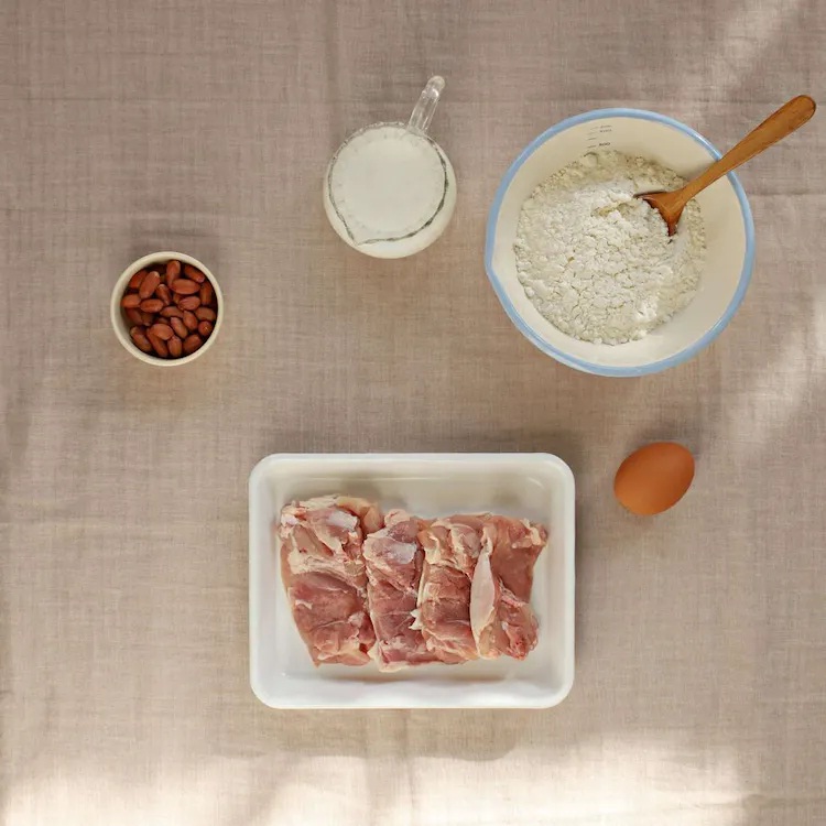 Gà chiên giòn sốt mặn ngọt: Làm đơn giản, càng ăn càng thấy ngon!-1