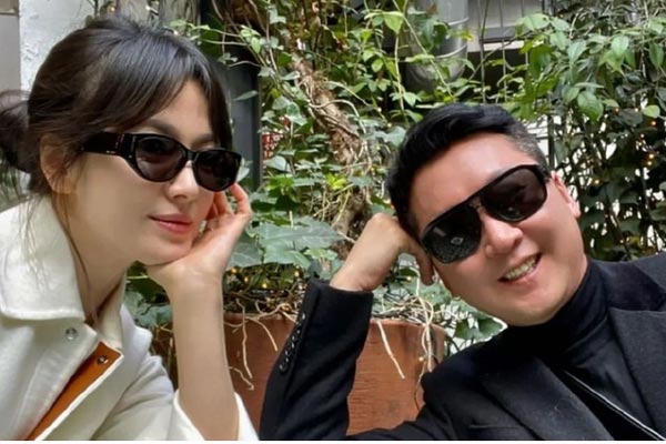 Song Hye Kyo đại náo show diễn thời trang quốc tế nhờ nhan sắc không tuổi-11