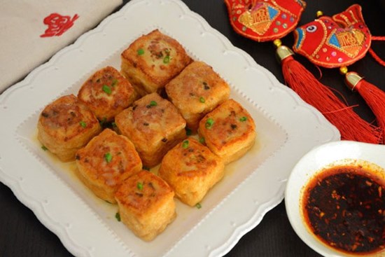 Vẫn là đậu nhồi thịt nhưng nấu kiểu này vị lạ mà ngon, ăn liên tục không thấy chán