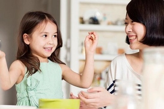 Những đứa trẻ tương lai hứa hẹn đều có người mẹ sở hữu 4 đặc điểm