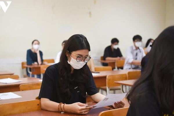 Tuyển sinh lớp 10: Nhân đôi điểm số 2 môn Văn, Toán dễ khiến học sinh học lệch-2