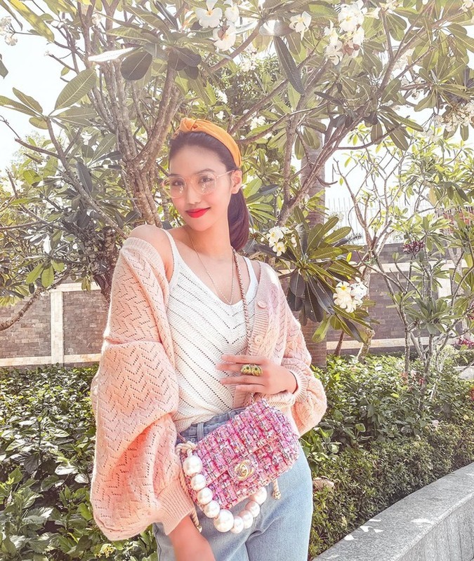 Ngoài dinh thự dát vàng, vợ chồng Lan Khuê giàu cỡ nào?-8