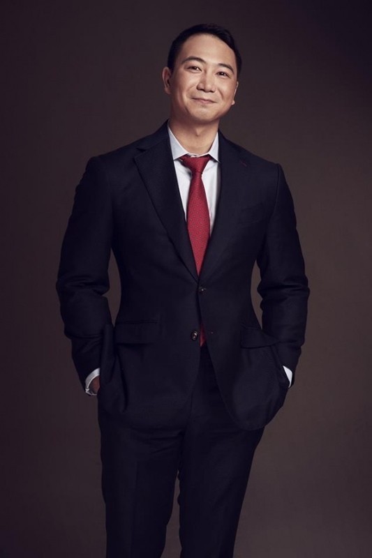 Ngoài dinh thự dát vàng, vợ chồng Lan Khuê giàu cỡ nào?-4