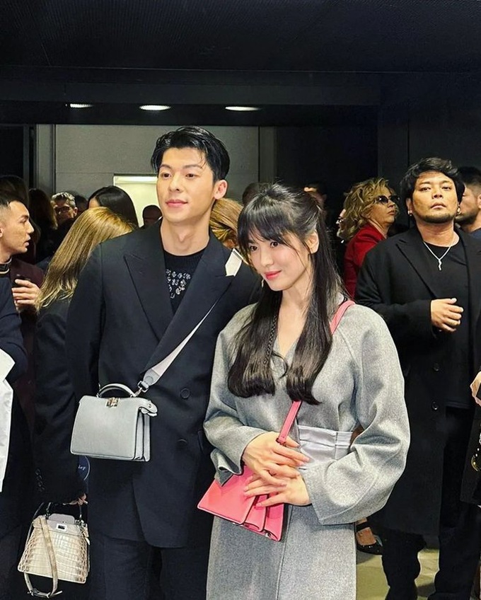 Song Hye Kyo đại náo show diễn thời trang quốc tế nhờ nhan sắc không tuổi-2