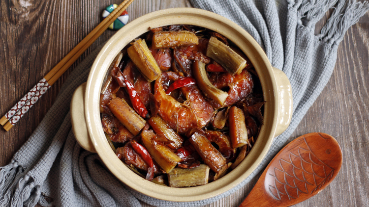 Kho cá với loại quả này, đảm bảo nấu bao nhiêu cơm cũng hết!-1