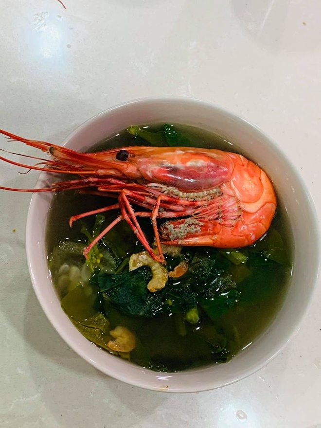 Bữa ăn mệt muốn chết của Ngọc Quyên, thành phẩm sau 2 tiếng khiến ai cũng phải trầm trồ-3