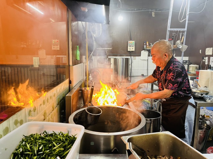 Cha đẻ Phở Thìn 13 Lò Đúc tuyên bố uỷ quyền luật sư khởi kiện-1