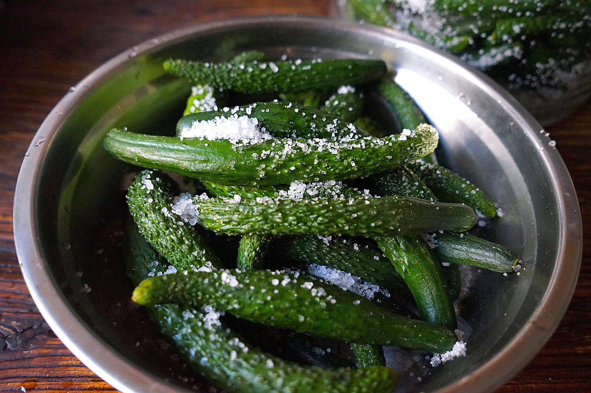 Dưa chuột muối: Chua cay ngon ngất ngây-3