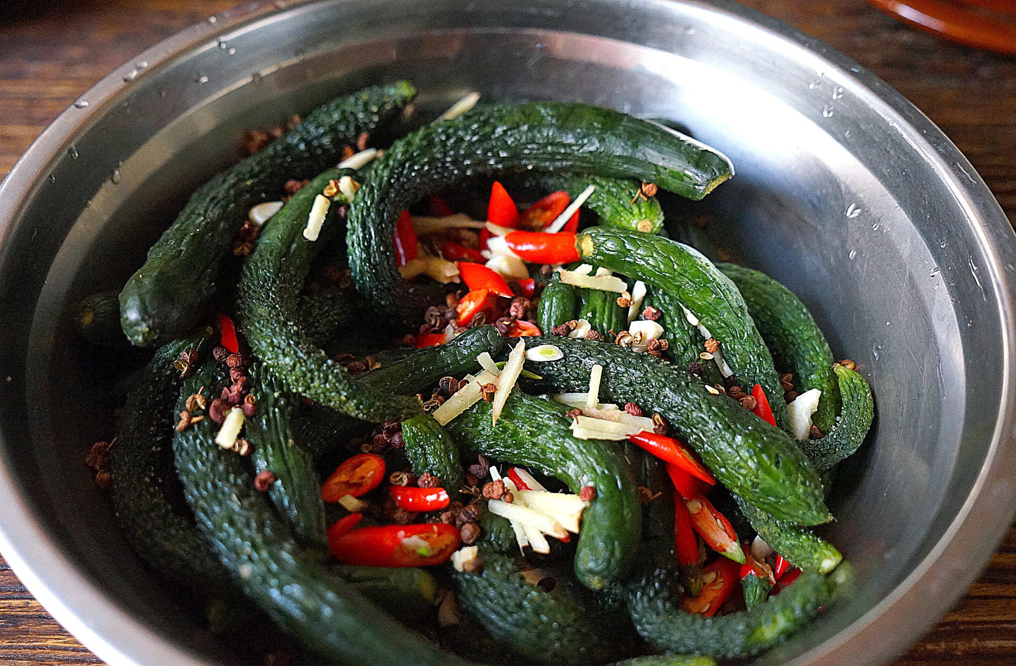 Dưa chuột muối: Chua cay ngon ngất ngây-7