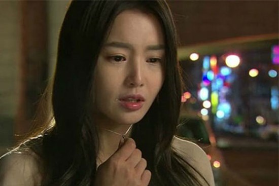 Anh trai bị tai nạn, tôi xin nghỉ việc ở nhà chăm sóc, hai năm sau tôi bất ngờ với hành động của mẹ chồng