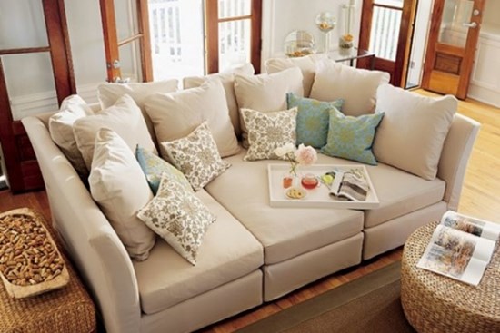 Mẹo vệ sinh ghế sofa tại nhà đơn giản, giúp ghế luôn sạch sẽ, thơm tho như mới