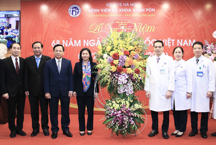 Chú trọng chuyển đổi số, nâng cao chất lượng khám chữa bệnh-1