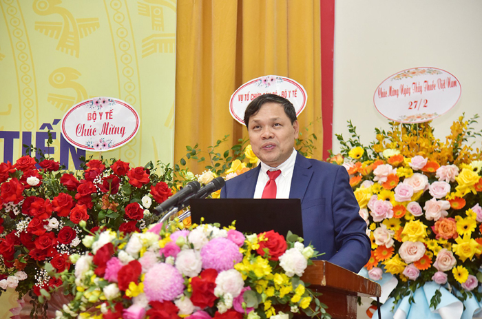 Bí thư Thành ủy Đinh Tiến Dũng thăm, chúc mừng Bệnh viện Phụ sản Trung ương-2