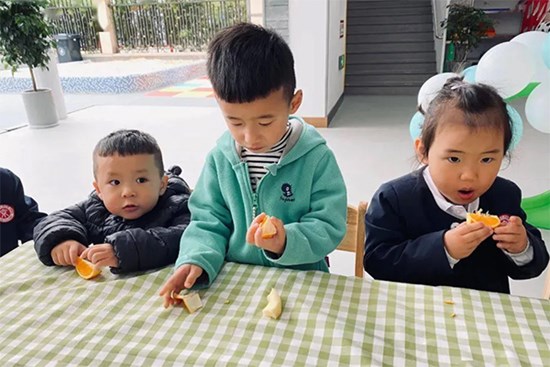 Trẻ học được kỹ năng này sớm sẽ có tương lai rạng ngời, cuộc đời suôn sẻ, cha mẹ lưu ý trau dồi cho con