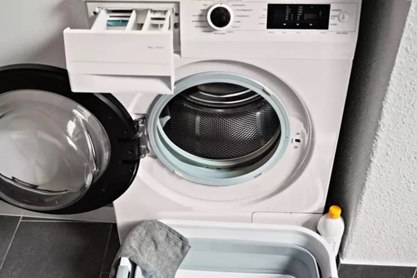 Chuyên gia mách cách loại bỏ nấm mốc khỏi máy giặt-2