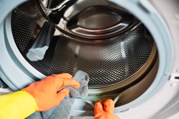 Chuyên gia mách cách loại bỏ nấm mốc khỏi máy giặt-4