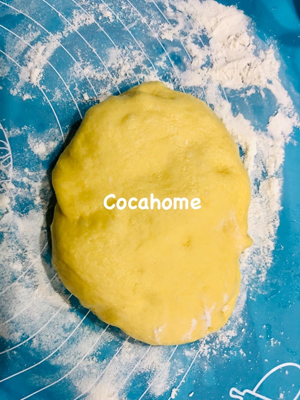 Mách bạn cách làm bánh mì nho quế mềm mịn thơm lừng-5