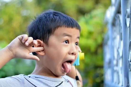 Đây là câu nói nhiều cha mẹ lạm dụng dọa con suốt ngày: Cẩn thận, hậu quả có thể nghiêm trọng ngoài mức tưởng tượng