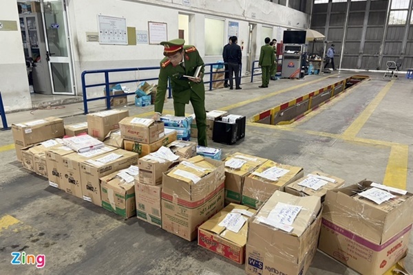 12 đăng kiểm viên tại Hà Nội bị khởi tố nhưng vẫn đang làm việc-1