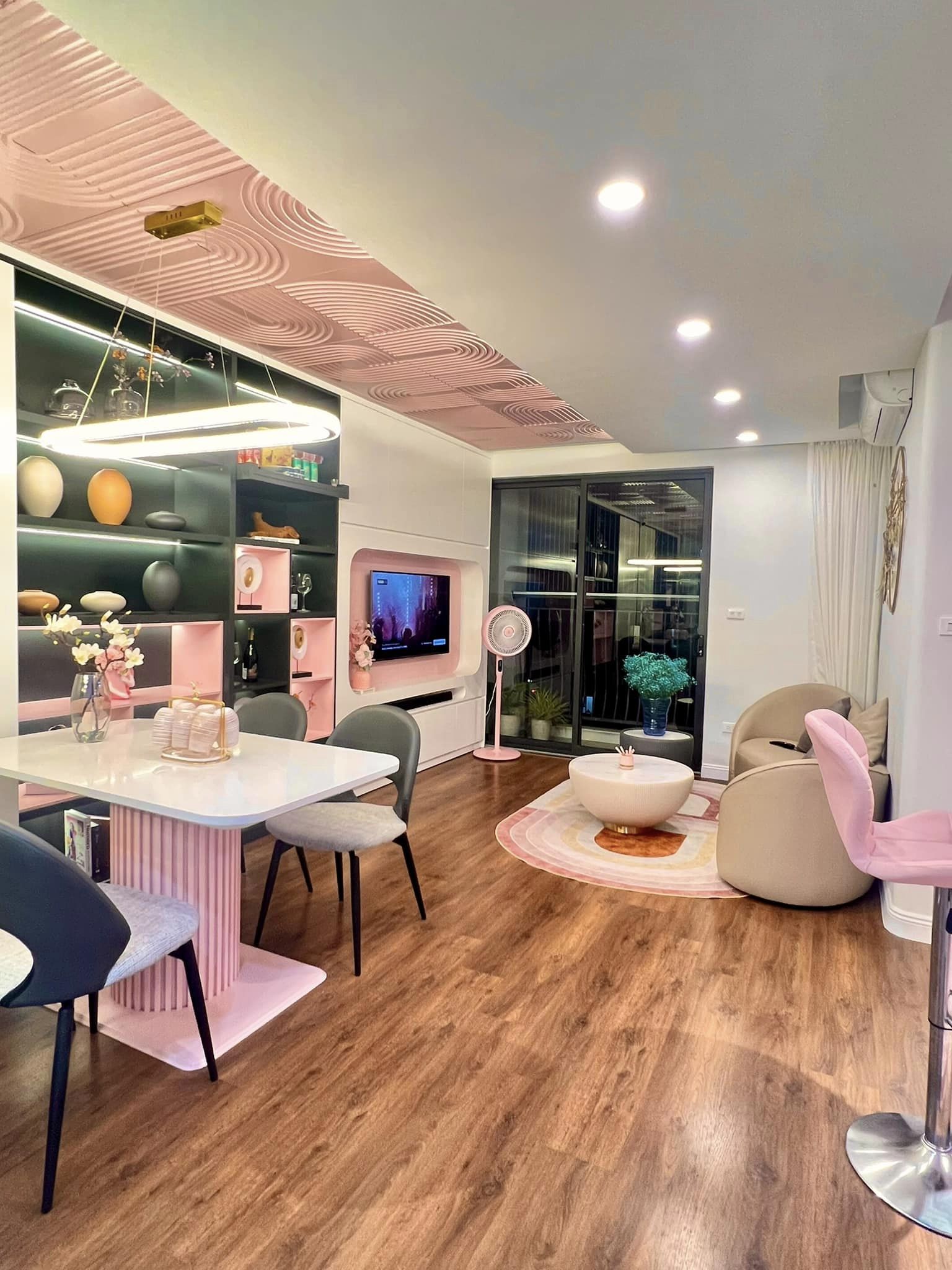 Đốn tim không gian sống siêu đẹp cho người yêu thích màu hồng, góc nào cũng khéo léo mà không lo sến-4