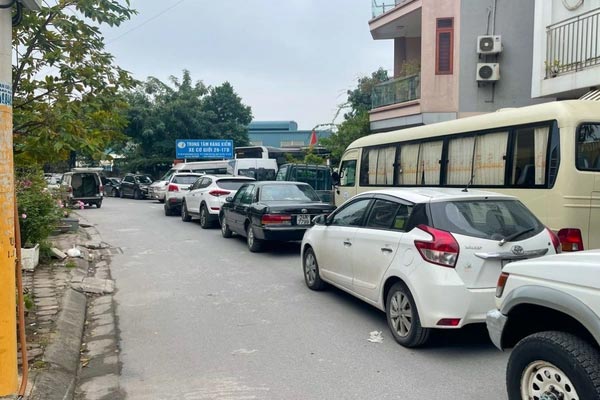 Giám đốc và 8 thuộc cấp Trung tâm đăng kiểm xe cơ giới quận Hoàng Mai bị tạm giữ hình sự-1