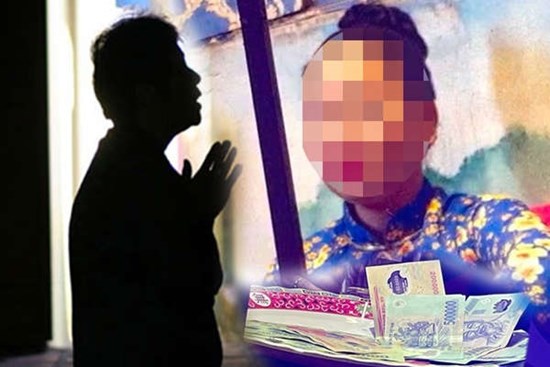 Từ công ty bắt ma đến những đồng cốt tự mình phong thánh