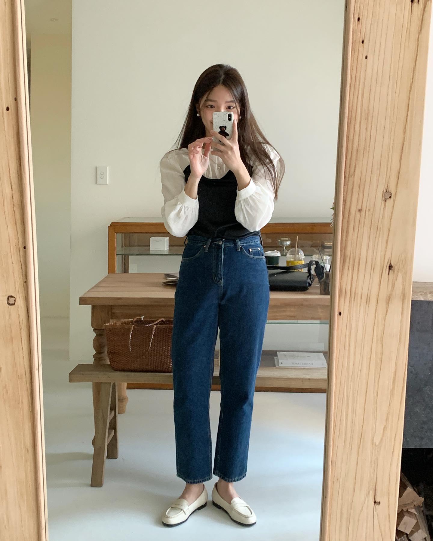 10 công thức diện quần jeans chuẩn thanh lịch cho nàng công sở-7