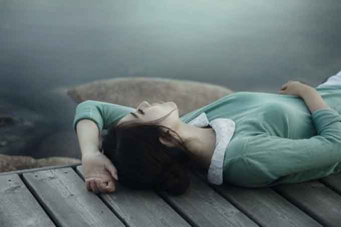 Nỗi đau tuổi thơ khiến tôi không thể hòa hợp chuyện chăn gối-1