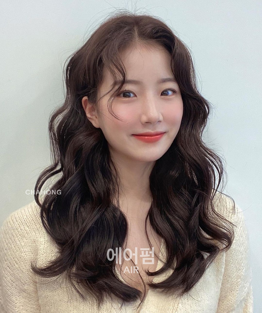 5 kiểu tóc xoăn dẫn đầu xu hướng năm 2023-2