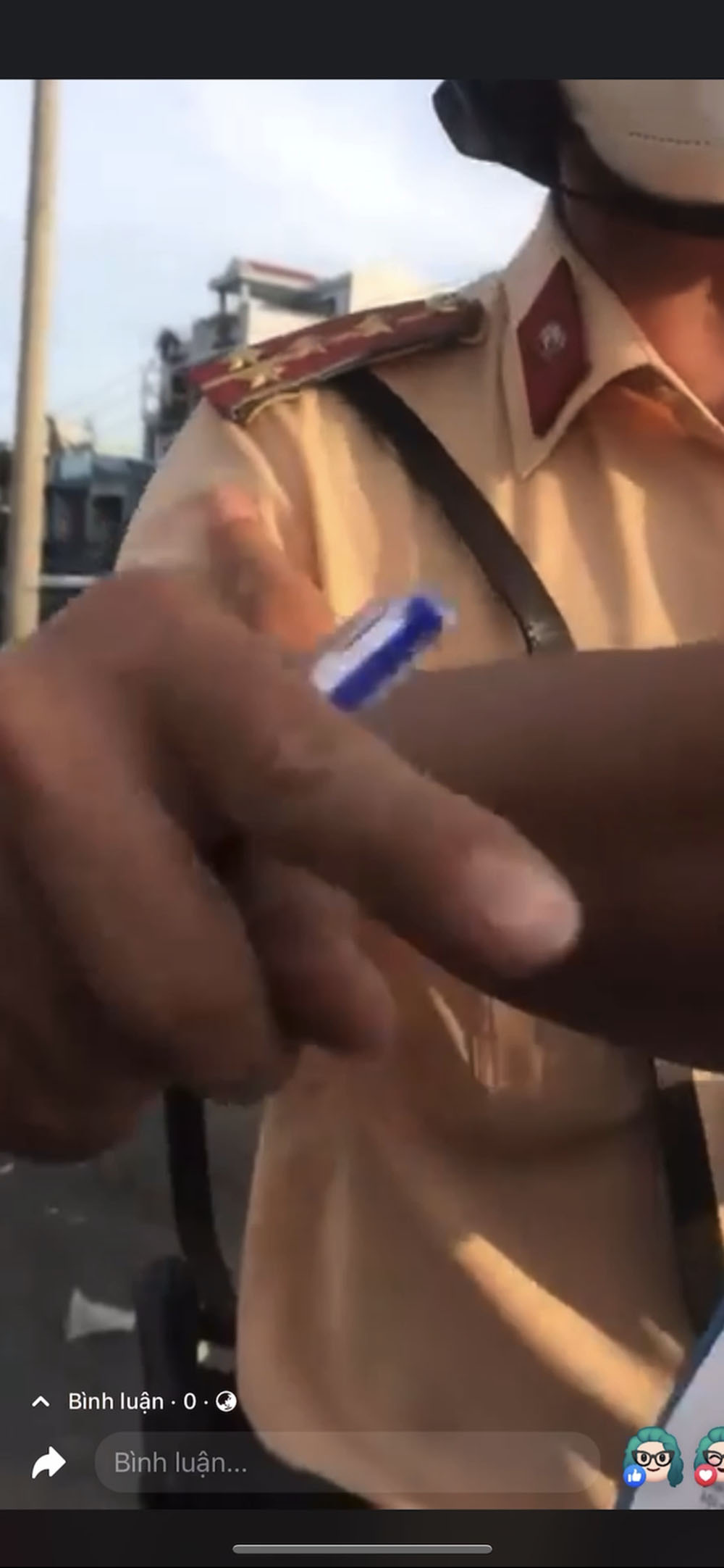 Người nói câu: Anh đập máy của em làm việc với CSGT-1