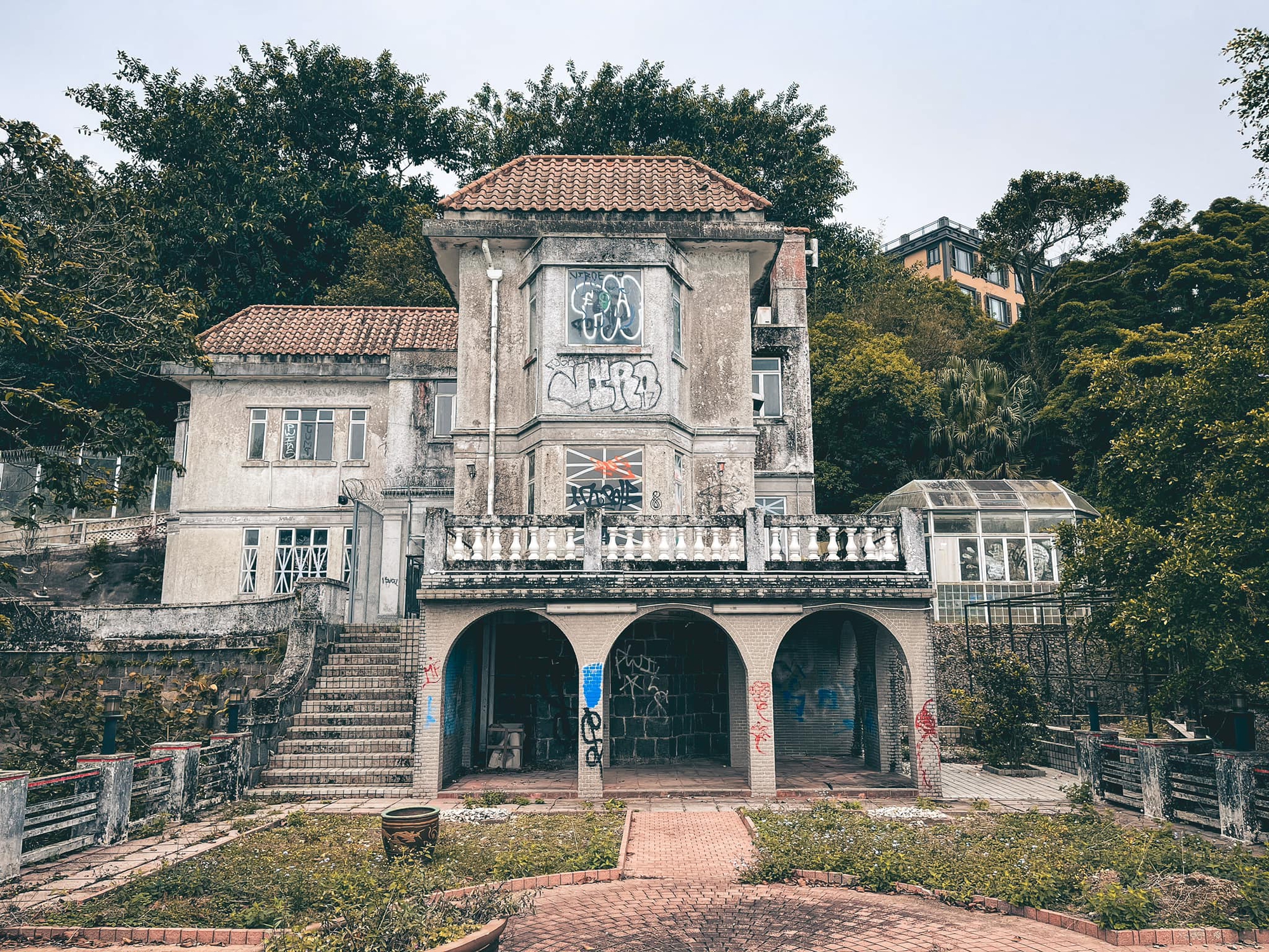 Số phận những căn hộ từng xảy ra án mạng ở Hong Kong đi về đâu?-1