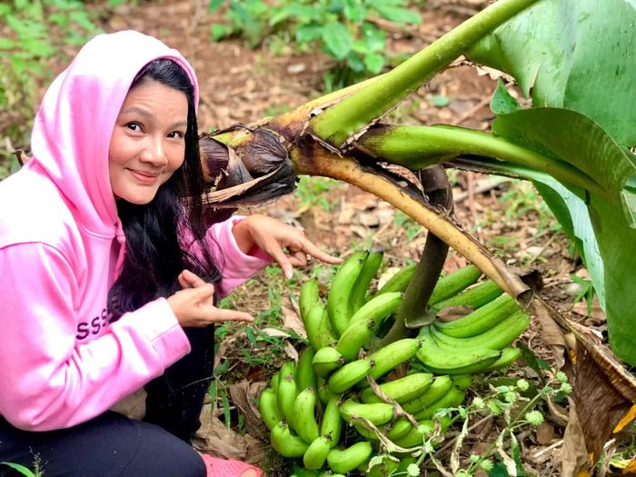 Cuộc sống bình yên của nữ hoàng cảnh nóng Kiều Trinh trong nhà vườn rộng 5.000m2 sau nhiều sóng gió-4