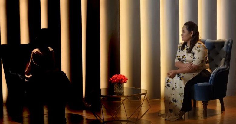 Bạn thân mang thai con của bố mình, người phụ nữ càng đau hơn với hành động quá quắt của cô bạn-1