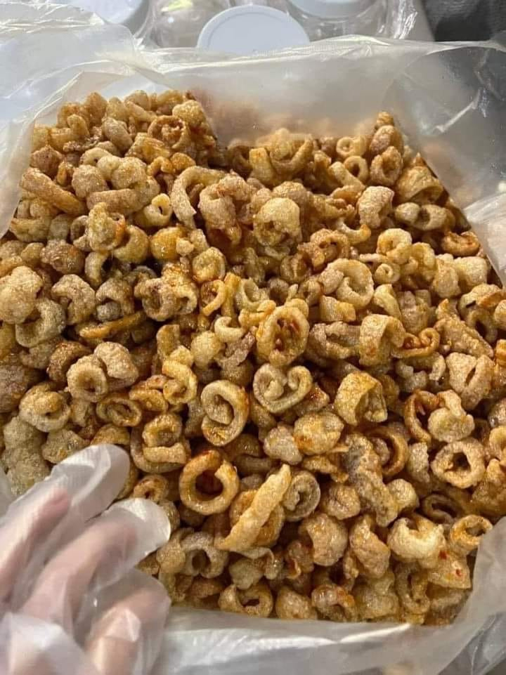 Phế phẩm vứt đầy chợ thành món ăn vặt đắt tiền giá lên đến hơn nửa triệu/kg-1