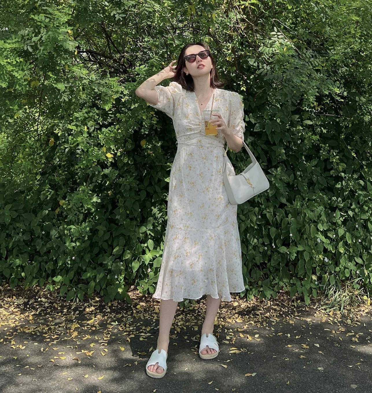 10 cách diện váy dáng dài xinh tươi của mỹ nhân Việt-3