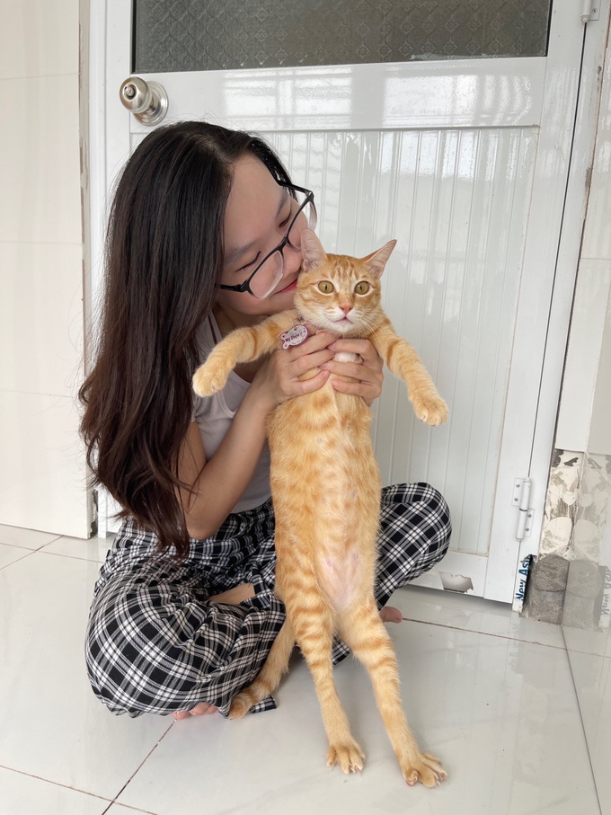 Gặp chủ của Mỹ Diệu - cô mèo hoang thành hiện tượng mạng nhờ dáng bầy hầy-2