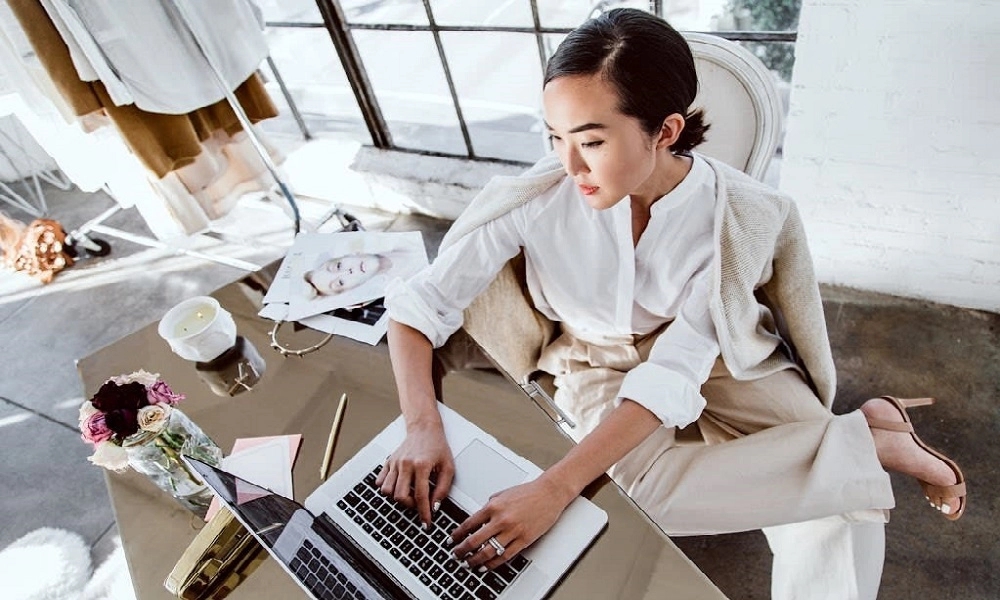 Con gái học nhiều để làm gì? - Hàng trăm câu trả lời được đưa ra, ý kiến nhận hơn 5000 lượt like gây tranh cãi gay gắt-1