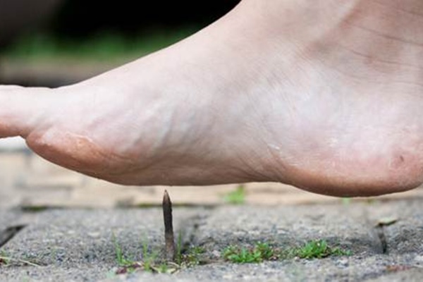 Người phụ nữ ở Hà Nội tử vong sau 2 tuần bị ngã-1