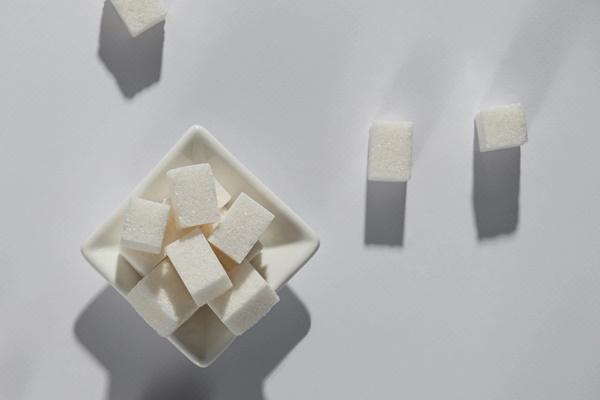Nghiên cứu mới: Chất tạo ngọt không calo thay thế đường có thể tăng nguy cơ đau tim và đột quỵ-1