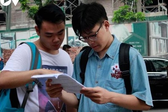 Năm 2023, Bộ GD-ĐT rút ngắn thời gian xét tuyển đại học đợt 1