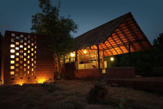 Cặp vợ chồng 60 tuổi chi 300 triệu đồng làm nhà vườn để tận hưởng tuổi già-4